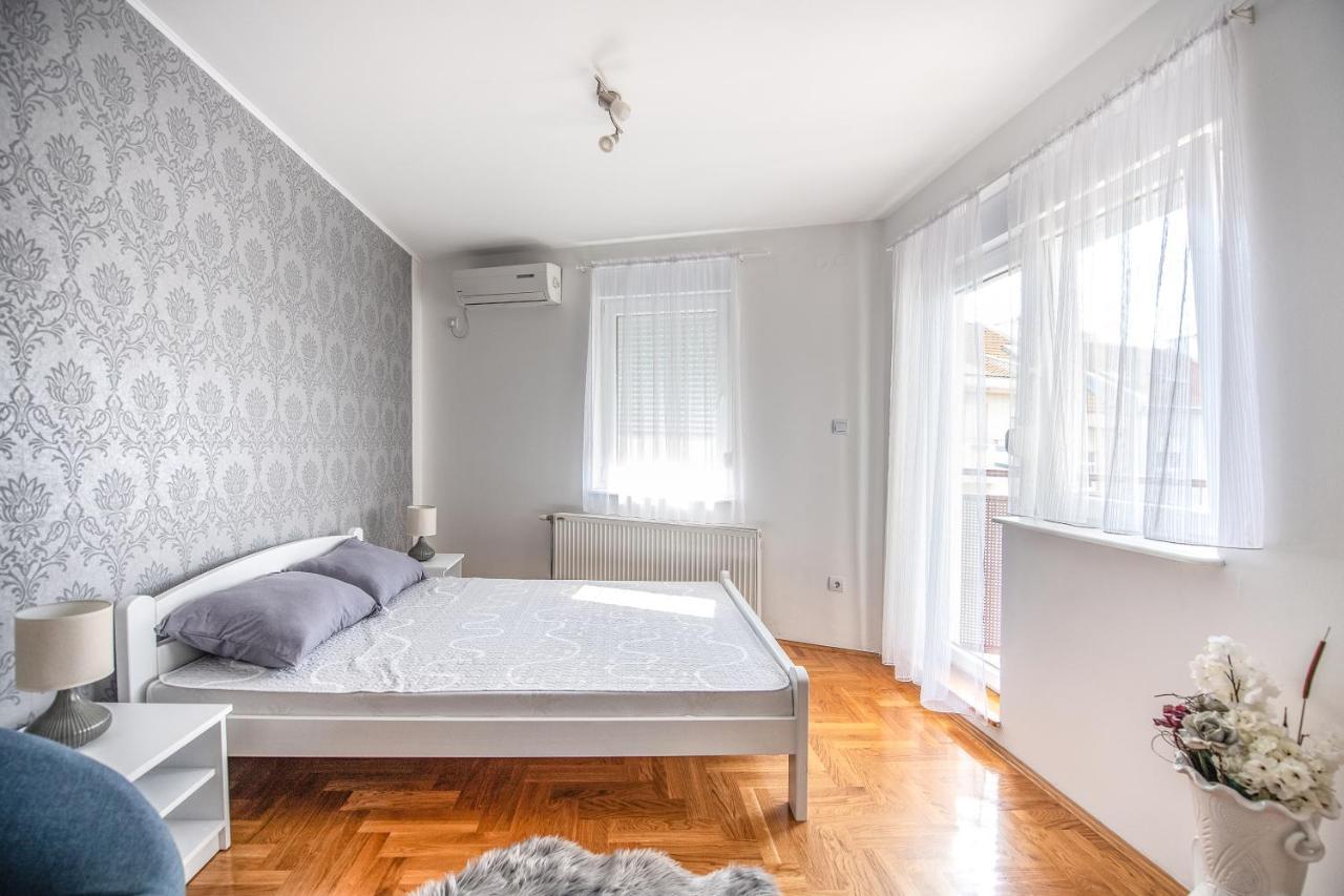 Stella Modern Apartment 2 Novi Sad Exterior foto